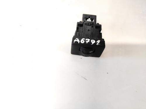 switch-toyota-verso-_r2_-2009-2010-2011-2012-2013-2014-2015-2016-2017-2018-35559706 main image