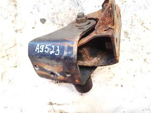 Used Engine mount Engine mount TOYOTA AVENSIS (_T25_) 2.2 D-4D (ADT251_, ADT251R) (150 hp) 32967727 32967727