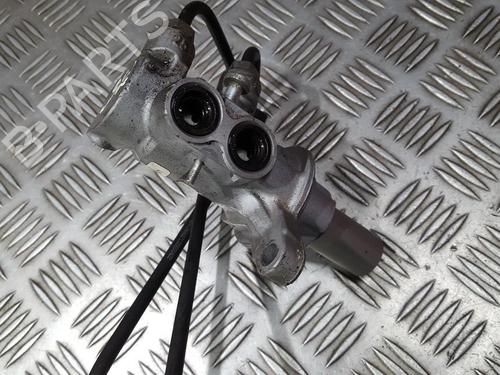 Used Brake master cylinder Brake master cylinder FORD FOCUS IV (HN) 1.0 EcoBoost (125 hp) 35692730 35692730