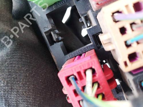 Fuse box VW TRANSPORTER T5 Van (7HA, 7HH, 7EA, 7EH) 2.5 TDI | BP32586264E1  - Image 6