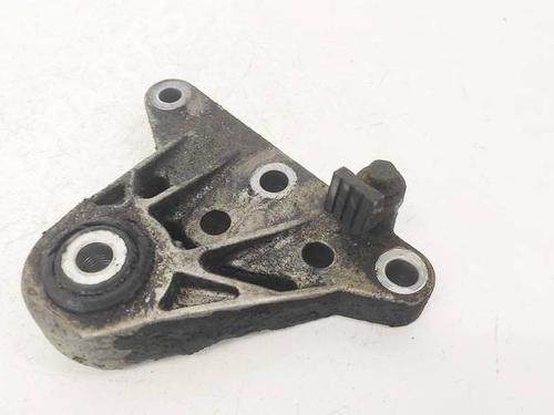 Used Engine mount Engine mount VOLVO XC70 II (136) 2.4 D / D4 AWD (163 hp) 32955970 32955970