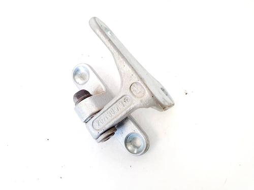 hingedoor-check-strap-mercedes-benz-c-class-w203-2000-2001-2002-2003-2004-2005-2006-2007-32920989 main image