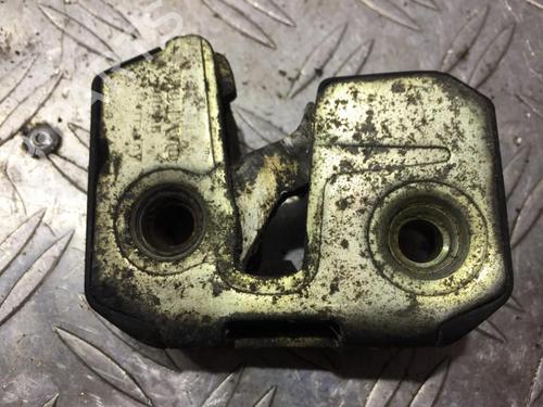 Used Rear right lock Rear right lock VOLVO 940 (944) 2.3 (116 hp) 35656827 35656827