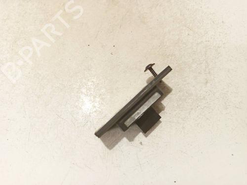 licence-plate-light-vw-tiguan-5n_-2007-2008-2009-2010-2011-2012-2013-2014-2015-2016-2017-2018-34898319 main image