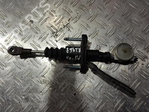 clutch-slave-cylinder-opel-astra-g-hatchback-t98-1998-1999-2000-2001-2002-2003-2004-2005-2006-2007-2008-2009-35656561 main image