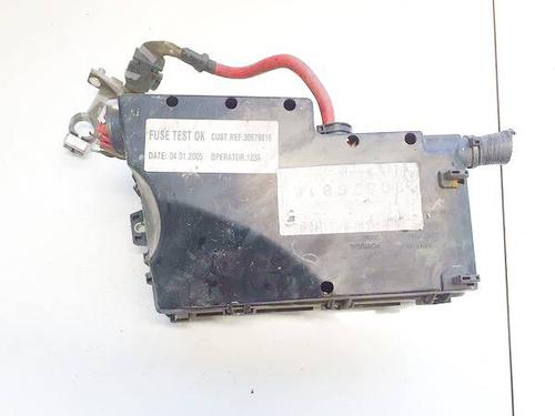 Fuse box VOLVO V50 (545) 2.0 D | BP32628216E1