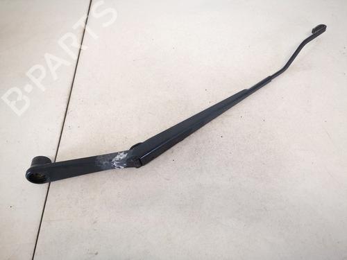 Used Front windshield wiper arm Front windshield wiper arm SUZUKI GRAND VITARA I (FT, HT) 2.7 (JA 627) (184 hp) 32900079 32900079