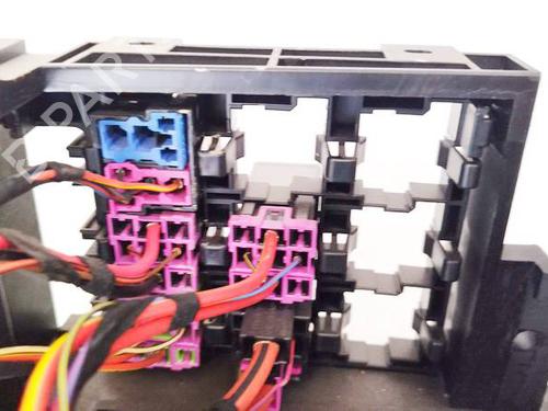 Fuse box VW GOLF PLUS V (5M1, 521) 1.9 TDI | BP32580033E1 