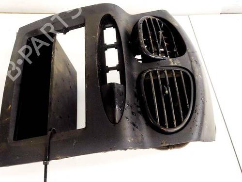 Used Air vent Air vent HYUNDAI SANTA FÉ I (SM) 2.4 16V (136 hp) 32934871 32934871