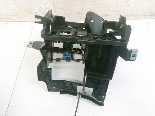 Used Fuse box Fuse box VW GOLF V (1K1) 1.4 FSI (90 hp) 32924391 32924391