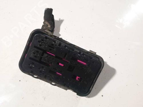 Fuse box VW JETTA III (1K2) 1.9 TDI | BP32567830E1  - Image 5