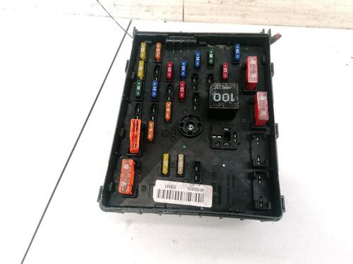 Used Fuse box Fuse box VW PASSAT B6 (3C2) 2.0 FSI (150 hp) 32897990 32897990