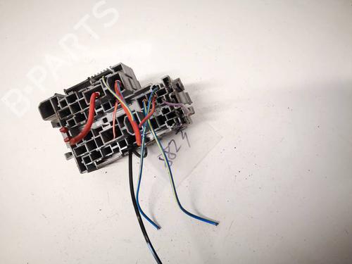 Fuse box AUDI Q7 (4LB) 3.0 TDI quattro | BP32939112E1 - Image 2