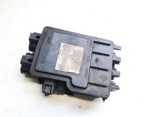 Used Fuse box Fuse box RENAULT LAGUNA III (BT0/1) 2.0 dCi (BT07, BT0J, BT14, BT1A, BT1S) (131 hp) 32626017 32626017
