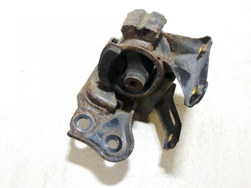 Used Engine mount Engine mount TOYOTA AURIS (_E15_) 1.6 (ZRE151_, ZRE151R) (124 hp) 33516149 33516149