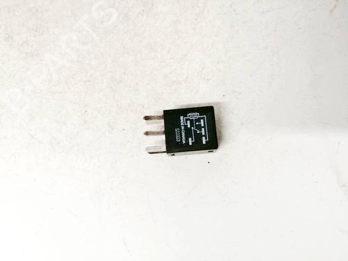 BP32597575O1 main image