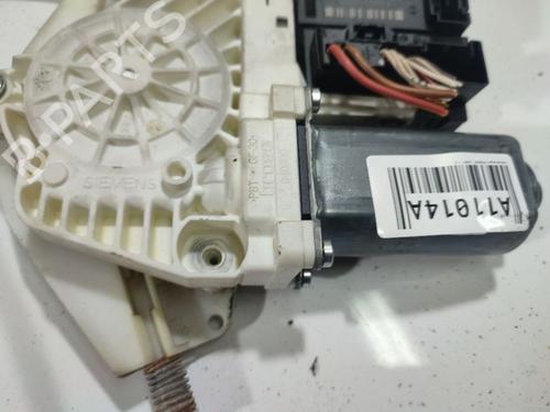 Right front window motor VW PASSAT B6 (3C2) 1.9 TDI | BP34849427E20 - Image 2