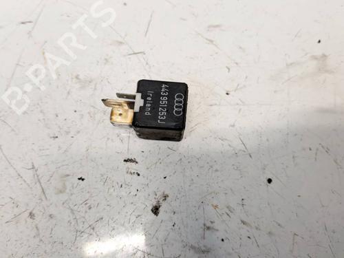Used Electronic sensor Electronic sensor AUDI A4 B5 (8D2) 1.9 TDI (90 hp) 36524550 36524550
