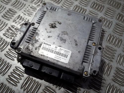 engine-control-unit-ecu-renault-laguna-ii-bg01_-2001-2002-2003-2004-2005-2006-2007-33500134 main image