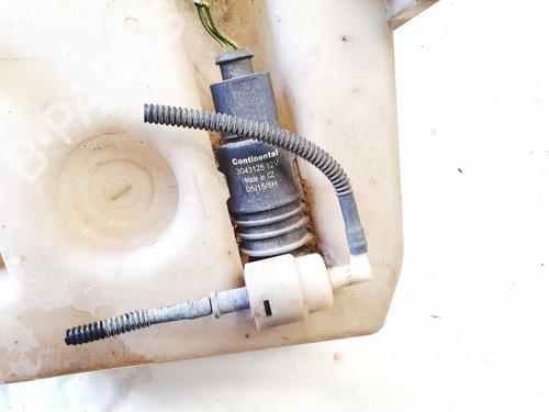 washer-pump-seat-leon-1p1-2005-2006-2007-2008-2009-2010-2011-2012-2013-35425850 main image