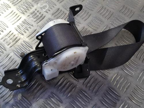 rear-right-seatbelt-honda-insight-ze_-2009-35672819 main image