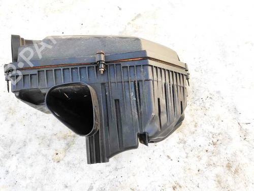 Used Air filter box Air filter box VOLVO XC70 II (136) 2.4 D / D4 AWD (163 hp) 35235250 35235250