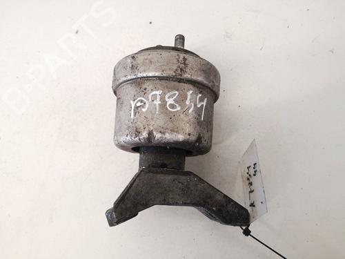 Used Engine mount Engine mount OPEL VECTRA B Estate (J96) 2.0 DTI 16V (F35) (101 hp) 32900010 32900010