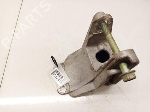 support-nissan-nv200-evalia-bus-2010-32969039 main image