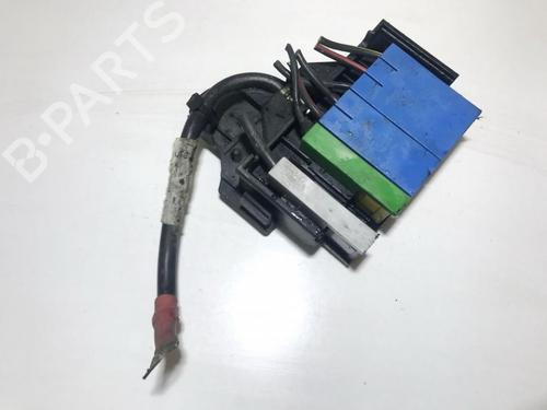 fuse-box-opel-astra-g-hatchback-t98-1998-1999-2000-2001-2002-2003-2004-2005-2006-2007-2008-2009-33502498 main image