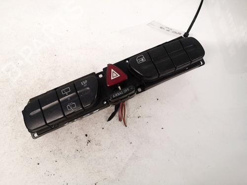 Used Warning switch Warning switch MERCEDES-BENZ C-CLASS (W203) C 200 CDI (203.004) (116 hp) 35412512 35412512