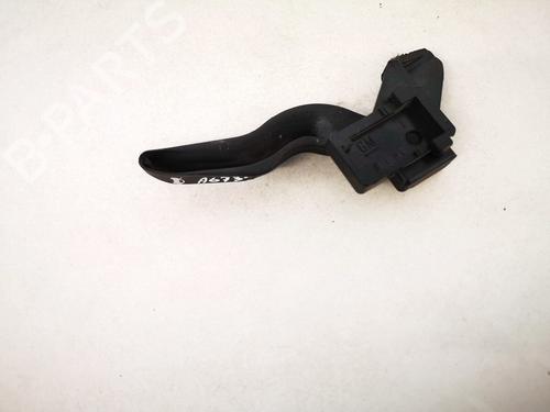 Used Interior handle Interior handle OPEL OMEGA B (V94) 2.0 16V (F69, M69, P69) (136 hp) 35562478 35562478