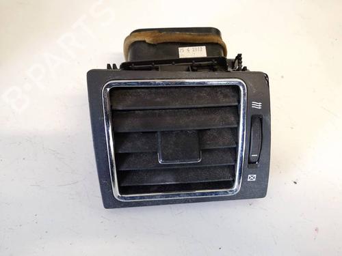 Used Air vent Air vent 32590928 32590928