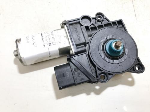 Used Right rear window motor Right rear window motor BMW 3 (E90) 316 i (115 hp) 35649434 35649434