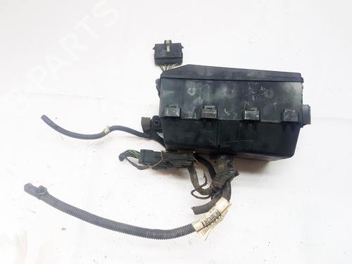 Used Fuse box Fuse box FORD FOCUS I (DAW, DBW) 1.6 16V (100 hp) 33526082 33526082
