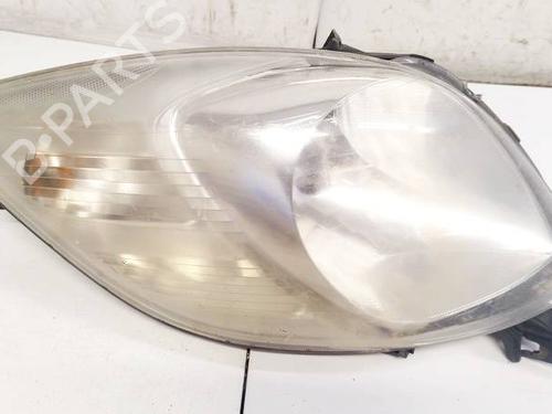 Used Left headlight Left headlight TOYOTA YARIS (_P9_) 1.4 D-4D (NLP90_, NLP90R) (90 hp) 35138462 35138462