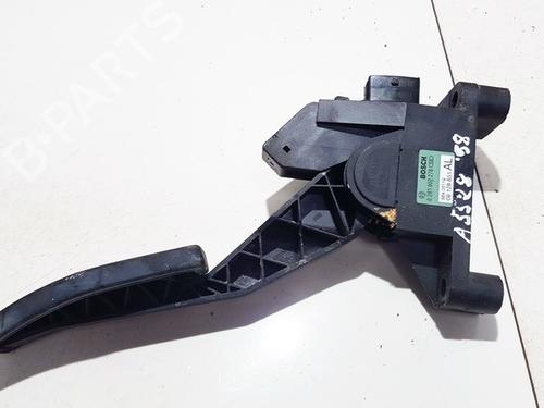 Used Pedal Pedal OPEL ASTRA G Hatchback (T98) 1.7 TD (F08, F48) (68 hp) 35868607 35868607
