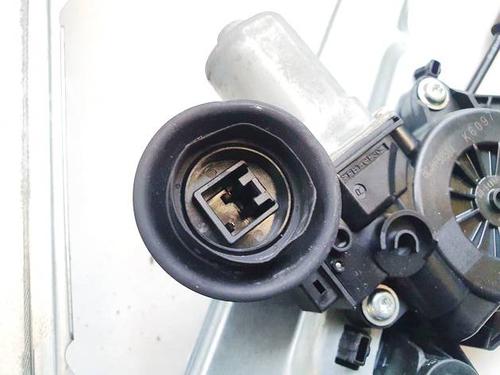 Right front window motor MAZDA CX-30 (DM) SKYACTIV-G M Hybrid | BP38580537E20 - Image 3