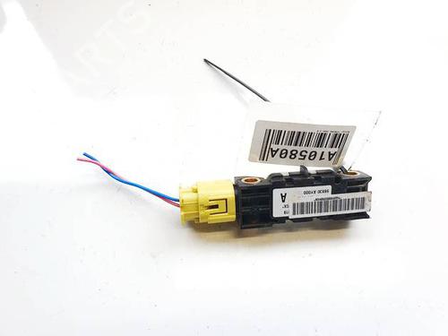 Used Electronic module Electronic module NISSAN TERRANO II (R20) 3.0 Di 4WD (154 hp) 35830916 35830916
