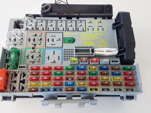 fuse-box-opel-zafira-a-mpv-t98-1999-2000-2001-2002-2003-2004-2005-2006-33065059 main image