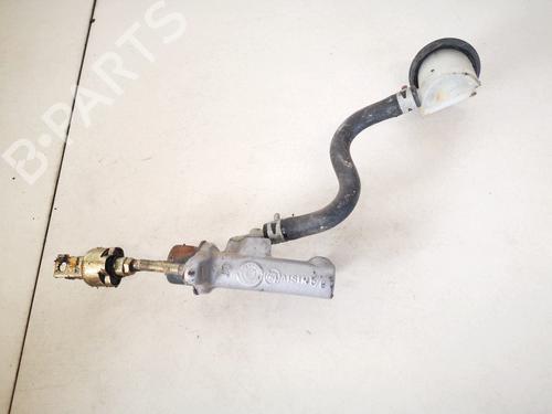 Used Clutch slave cylinder Clutch slave cylinder TOYOTA AVENSIS (_T22_) 2.0 D-4D (CDT220_, CDT220R) (110 hp) 35447765 35447765