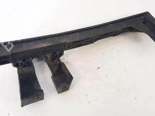 support-renault-megane-scenic-ja01_-1996-1997-1998-1999-2000-2001-32881653 main image