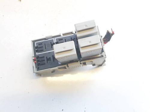 fuse-box-opel-meriva-a-mpv-x03-2003-2004-2005-2006-2007-2008-2009-2010-32965407 main image