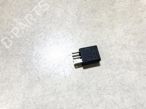Electronic sensor OPEL ZAFIRA A MPV (T98) 2.2 DTI 16V (F75) | BP33071649M84 - Image 3