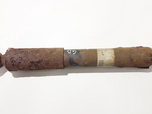 Used Right rear shock absorber Right rear shock absorber TOYOTA RAV 4 III (_A3_) 2.2 D 4WD (ALA30_, ALA30R) (136 hp) 35555007 35555007