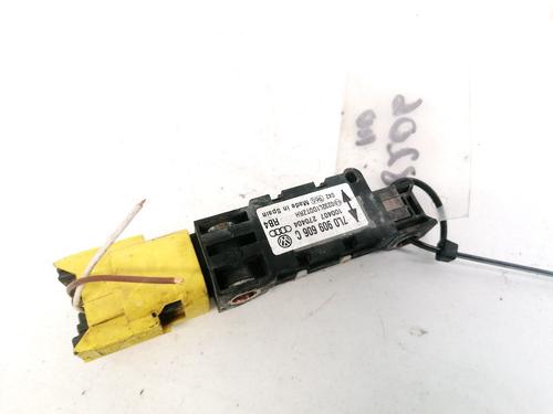 Used Electronic module Electronic module VW TOUAREG (7LA, 7L6, 7L7) 2.5 R5 TDI (174 hp) 32913744 32913744