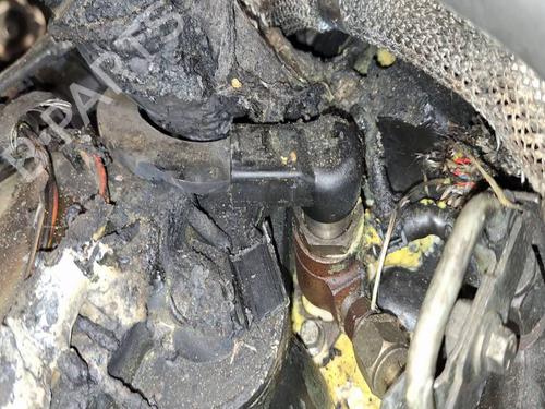 Inyector Inyector PEUGEOT 407 (6D_) 2.7 HDi (6DUHZJ, 6DUHZF) (204 hp) 39735172 39735172