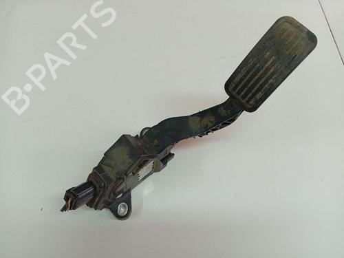 Pedal Pedal TOYOTA YARIS (_P9_) 1.4 D-4D (NLP90_, NLP90R) (90 hp) 36852485 36852485