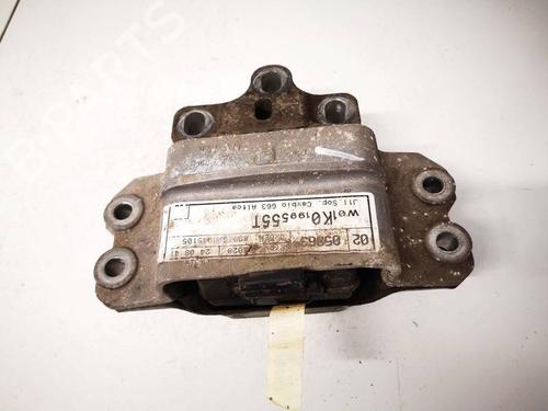 Used Engine mount Engine mount 38431349 38431349
