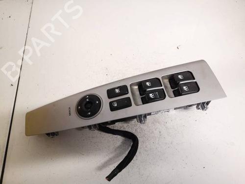 Used Switch Switch HYUNDAI SANTA FÉ II (CM) 2.2 CRDi GLS (150 hp) 32610225 32610225
