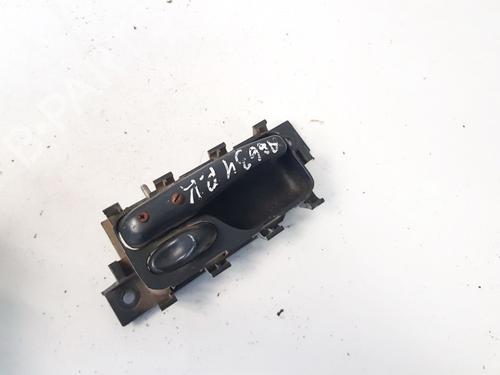 Used Front left interior door handle Front left interior door handle 35522143 35522143